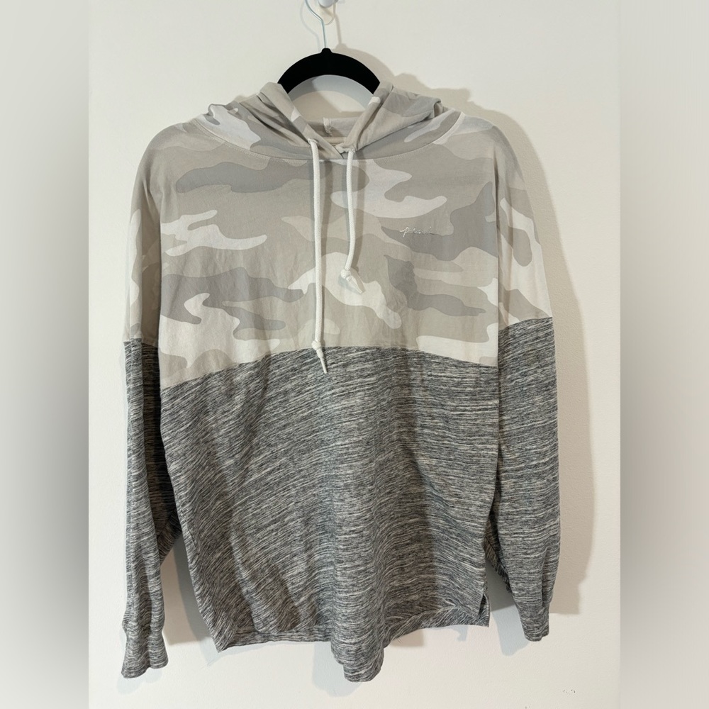 Victoria Secret PINK Small Thin Gray/Grayish Camo Color Block Hoodie Logo Casual